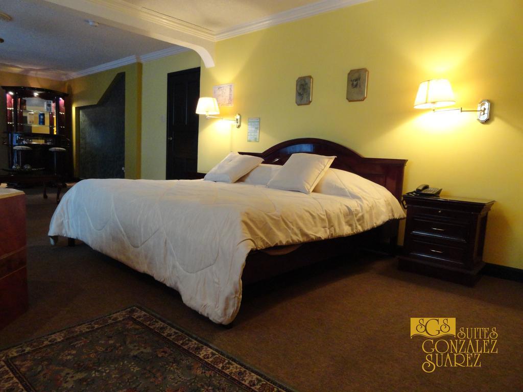 Hotel Suites Gonzalez Suarez キト エクステリア 写真