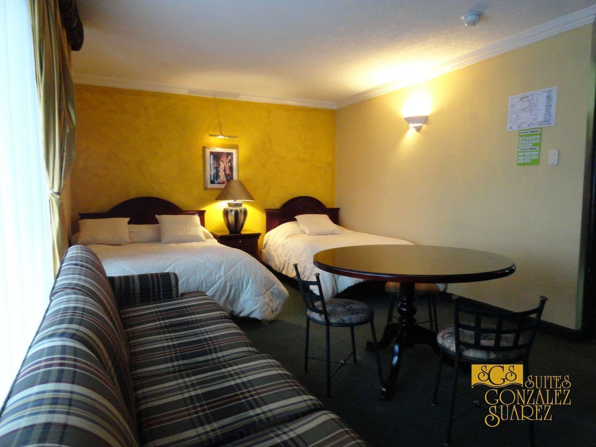 Hotel Suites Gonzalez Suarez キト エクステリア 写真