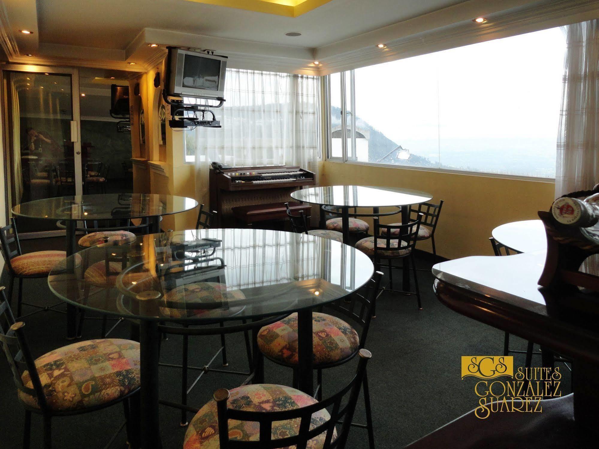 Hotel Suites Gonzalez Suarez キト エクステリア 写真